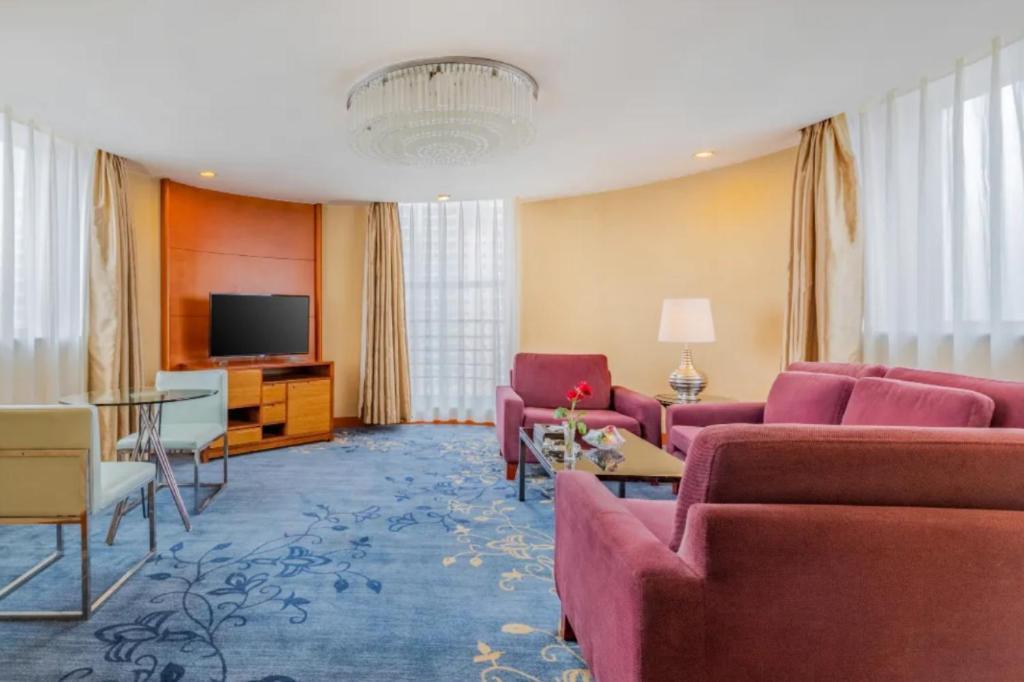 Linyi Blue Horizon Intenational Hotel Exterior photo